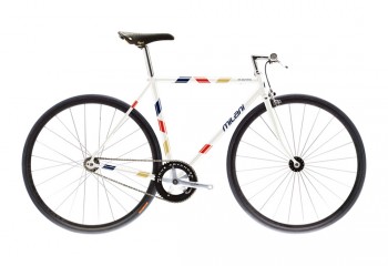 BicicletaMilaniViaSolferino.jpg